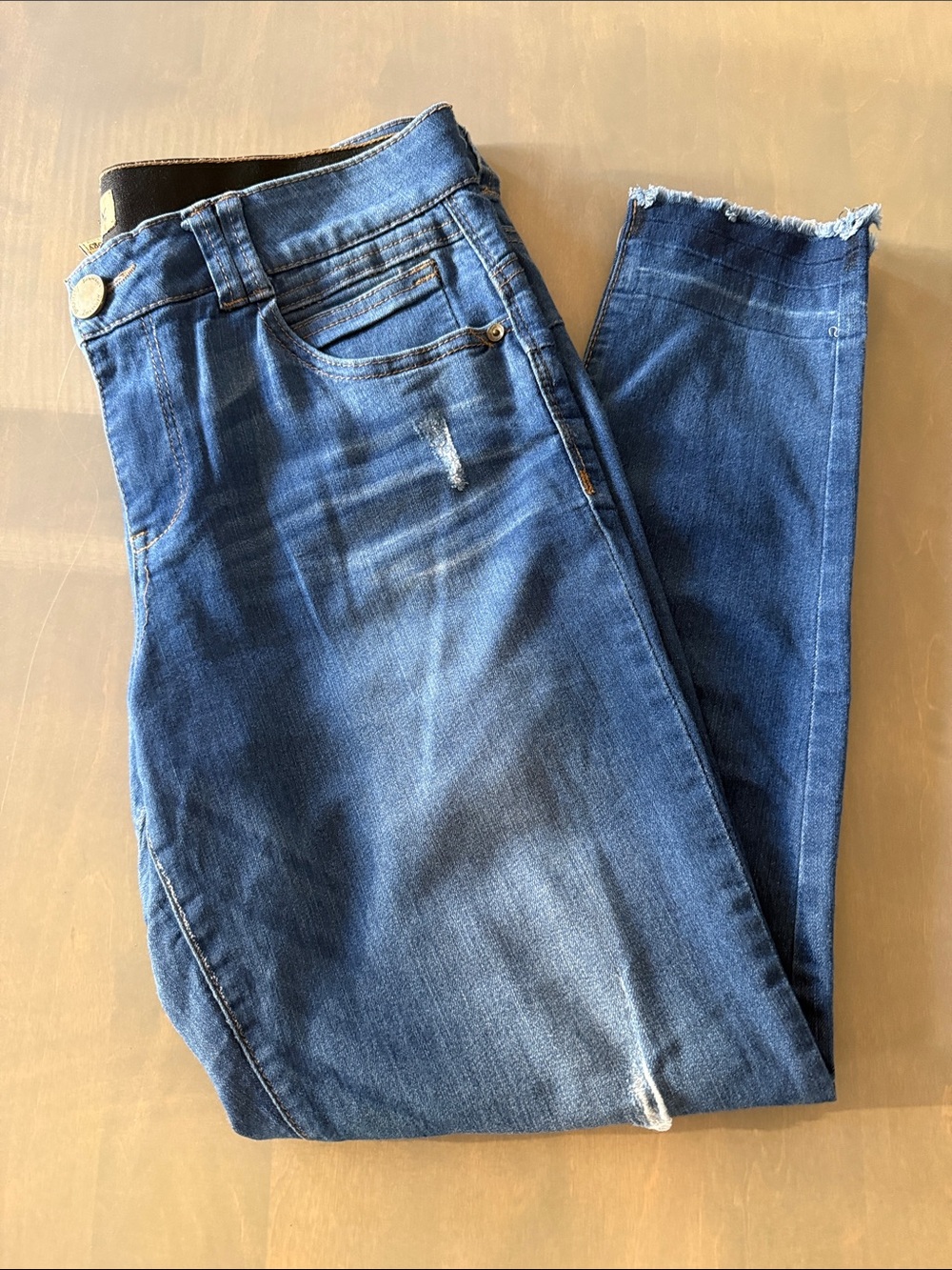 Democracy Indigo Raw-Hem Skinny Jeans